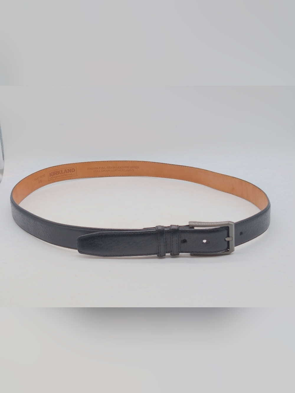 Kirkland Signature Black Italian Leather Sz 46 Men’s Belt